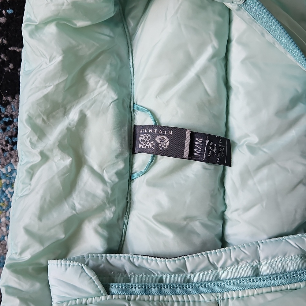 Mountain hardwear down insulated jacket (0726) - Picture 2 of 8